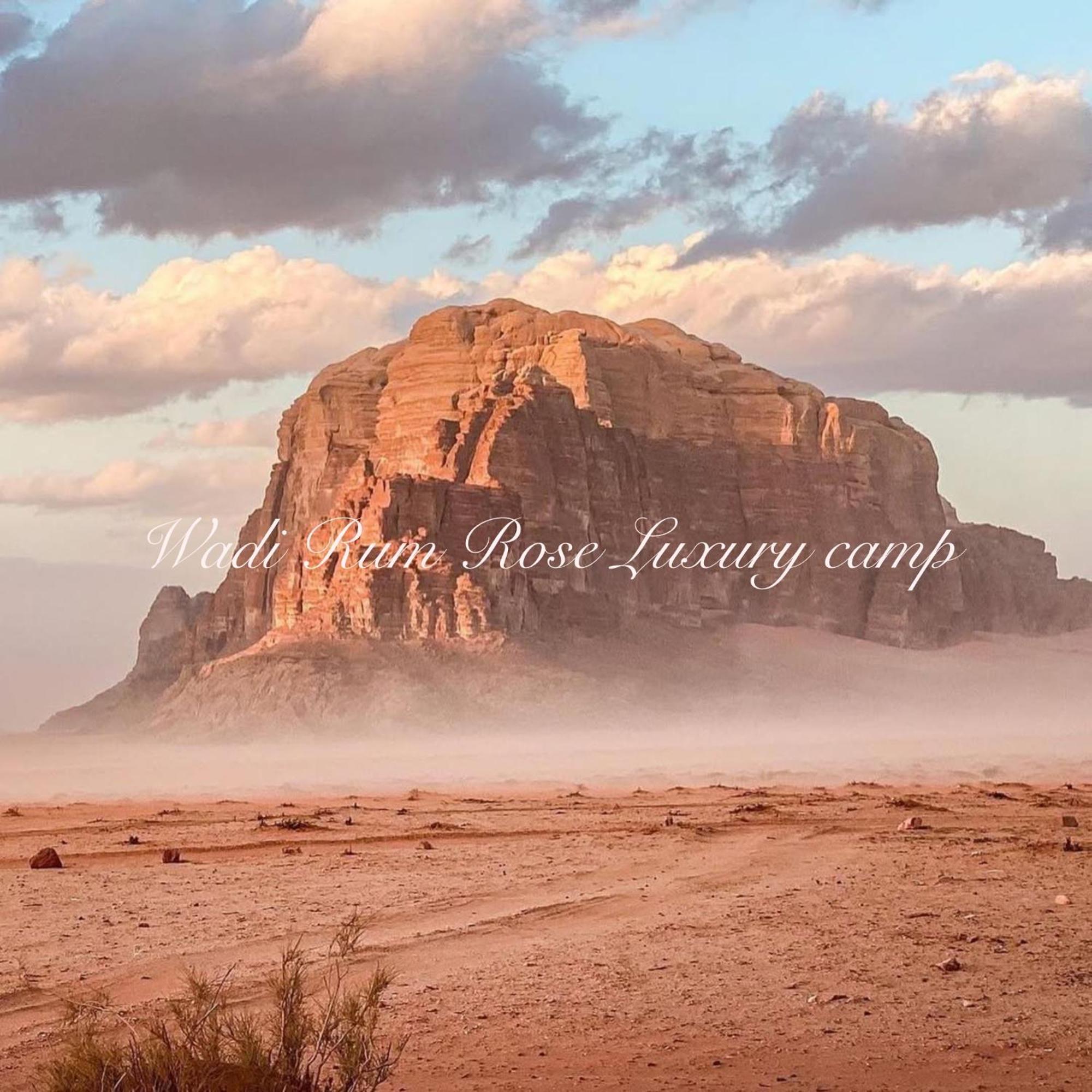 Wadi Rum Rose Luxury Camp Eksteriør billede